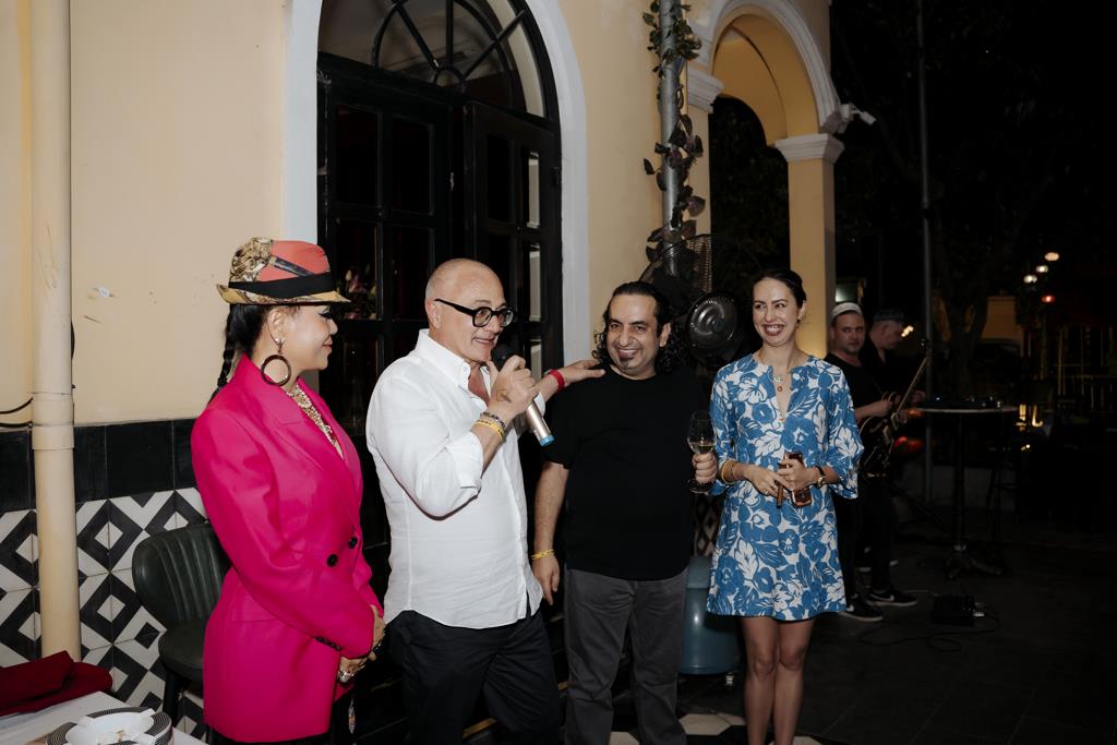Image:Back home from the XX AmiCigar Vietnam Ho Chi Minh Event - Part 2