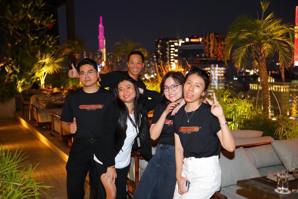 Image:XX AmiCigar Vietnam Ho Chi Minh Event - Part 3